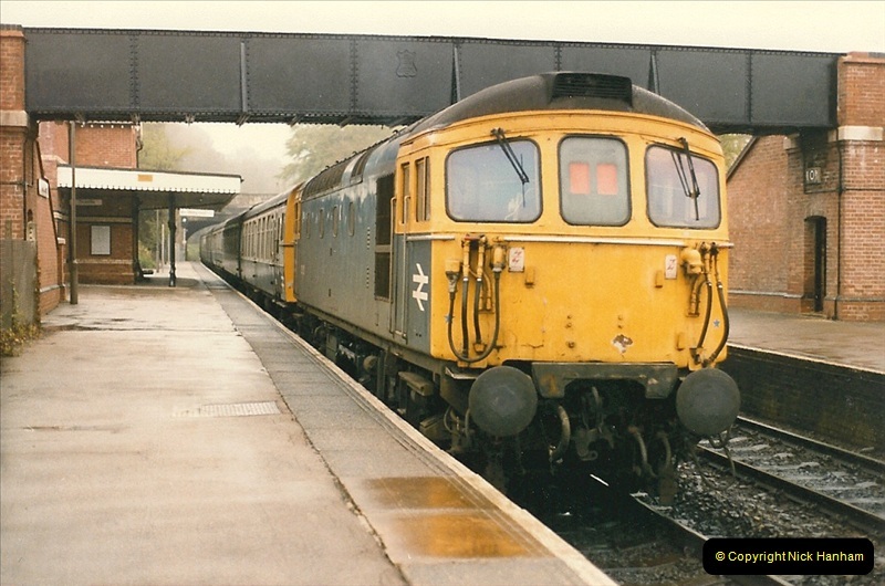 1986-05-17 Parkstone, Poole, Dorset.  (2)0157