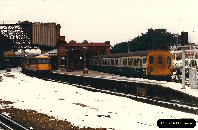 1987-01-14 to 17 Bournemouth, Dorset.  (30)0264