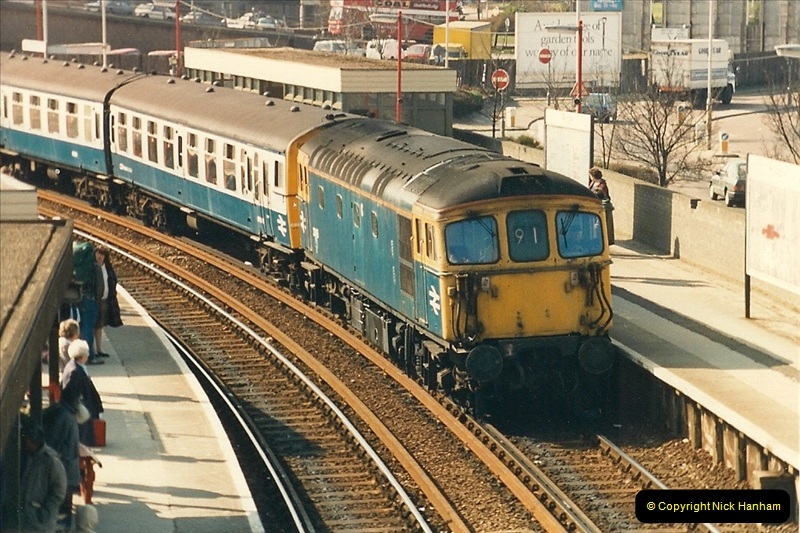 1987-04-13 Poole, Dorset.  (3)0271