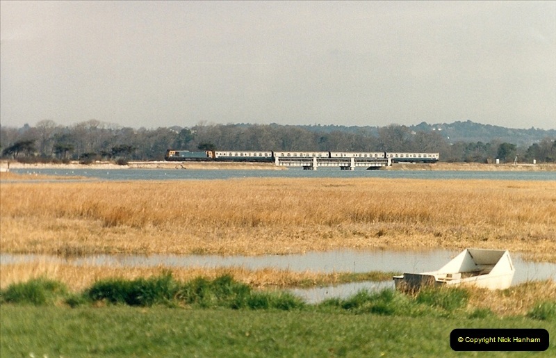 1987-04-14 Hamworthy, Poole, Dorset.  (11)0295