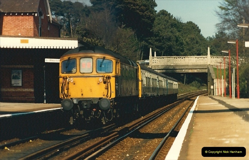 1987-04-20 Parkstone, Poole, Dorset.  (1)0300