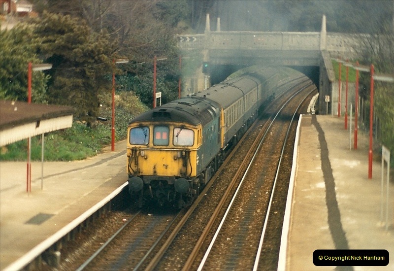 1987-04-20 Parkstone, Poole, Dorset.  (4)0303