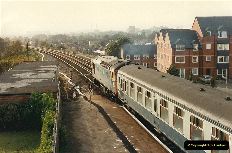 1987-10-19 Parkstone, Poole, Dorset.  (4)0376
