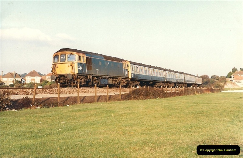 1987-10-19 Parkstone, Poole, Dorset.  (8)0380