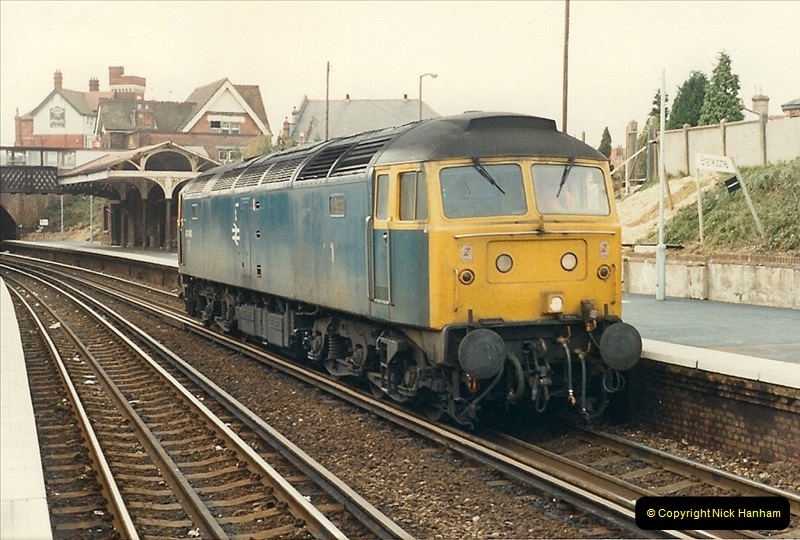1987-10-30 Branksome, Poole, Dorset.  (2)0400