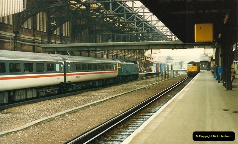 1987-11-01 Bournemouth, Dorset.  (20)0421