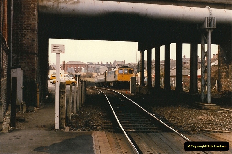 1986-03-23 Exeter Central.  (2)0115
