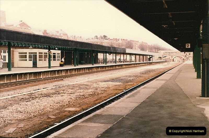 1986-03-23 Exeter Central.  (4)0117