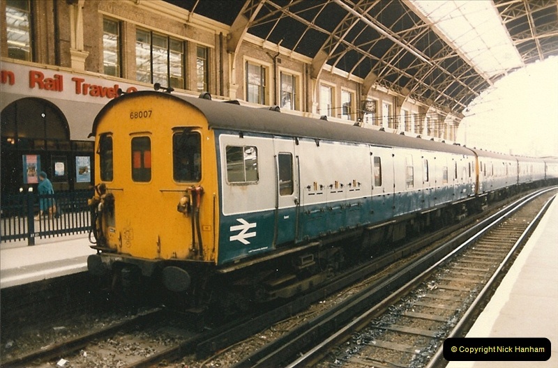 1986-06-07 Victoria Station, London.  (6)0177