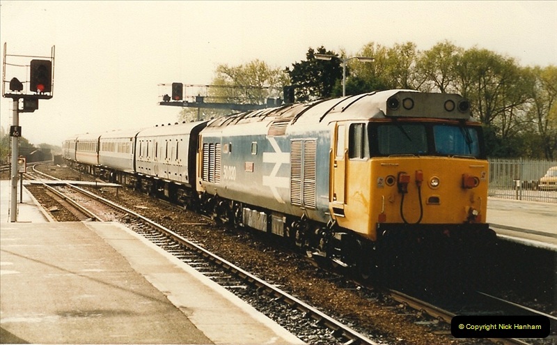 1986-10-30 Exeter St. Davids, Devon.  (1)0340