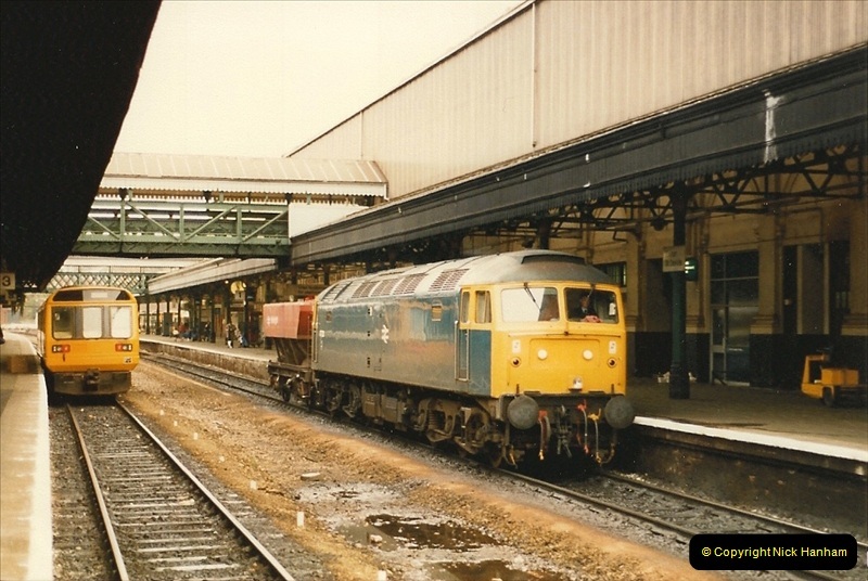 1986-10-30 Exeter St. Davids, Devon.  (2)0341