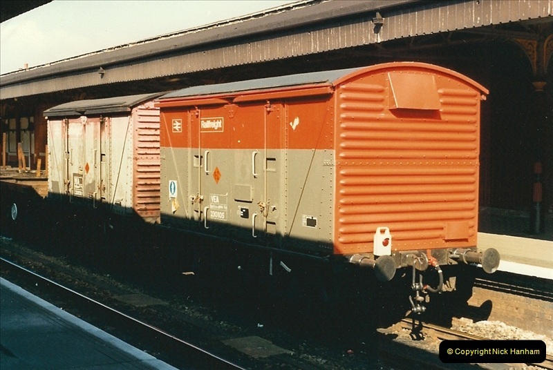 1989-04-03 Salisbury, Wiltshire.  (16)0194
