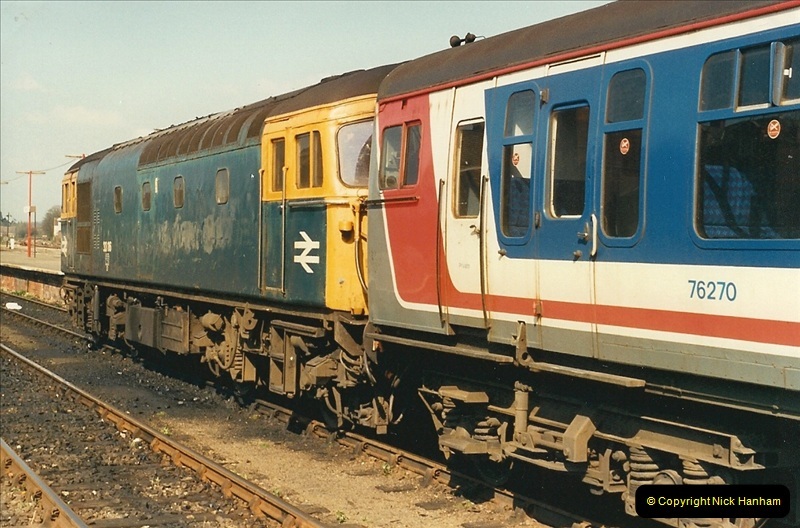 1989-04-03 Salisbury, Wiltshire.  (17)0195