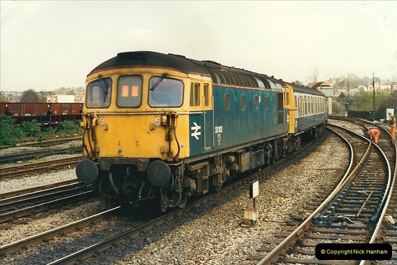 1989-04-03 Salisbury, Wiltshire.  (30)0208