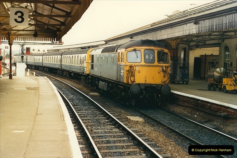 1989-04-03 Salisbury, Wiltshire.  (32)0210