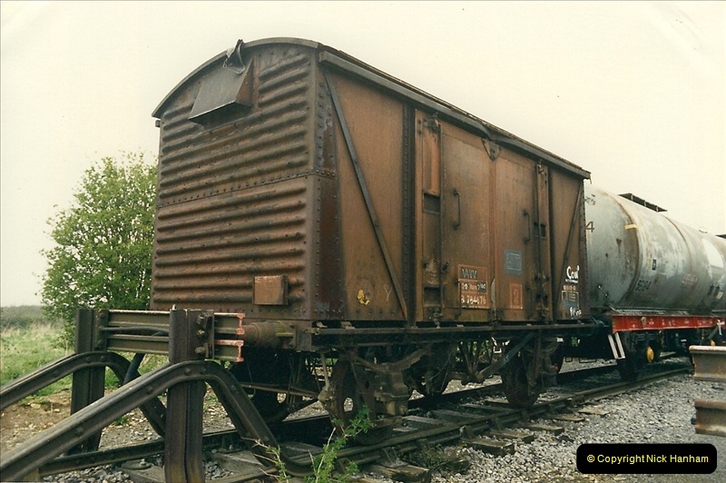 1989-04-17 Westbury, Wiltshire.  (14)0283