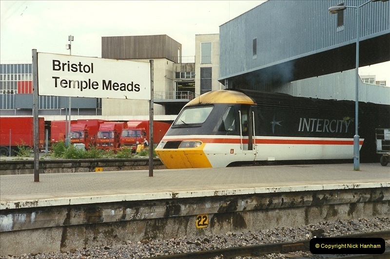 1989-08-18 Bristol Temple Meads, Bristol.  (14)0360
