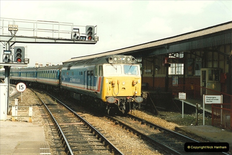 1989-08-22 Salisbury, Wiltshire.  (1)0414