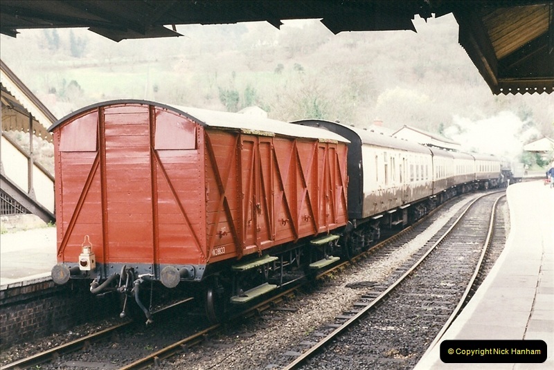 2000-03-11 Llangollen Railway, North Wales.  (11)090