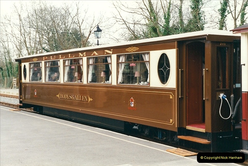 2000-03-12 Welsh Highland Railway, North Wales.  (11)197