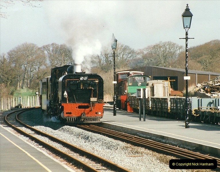 2000-03-12 Welsh Highland Railway, North Wales.  (26)212