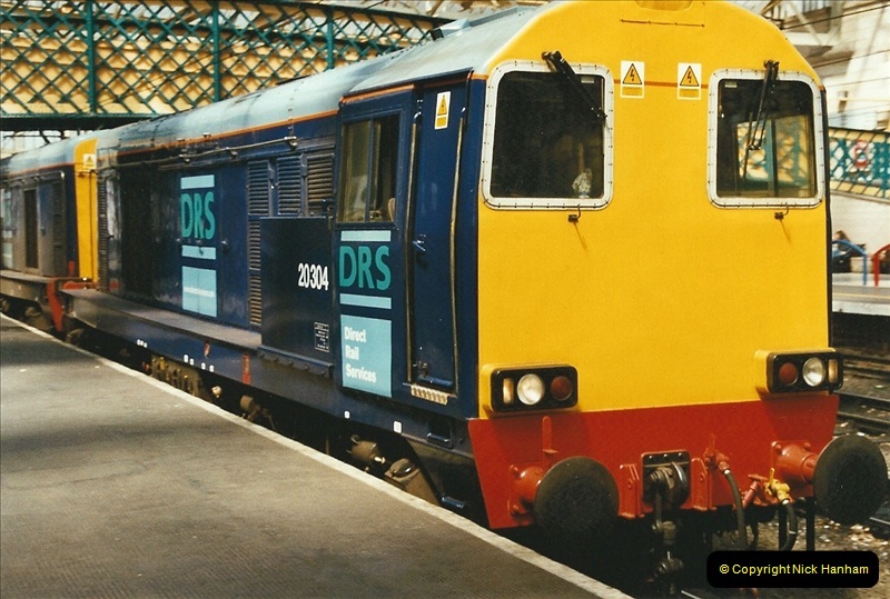 2003-06-14 Northampton-Crewe-Carlisle & Return. The Royal Scott & 6233 Dutchess of Southerland.  (39)159