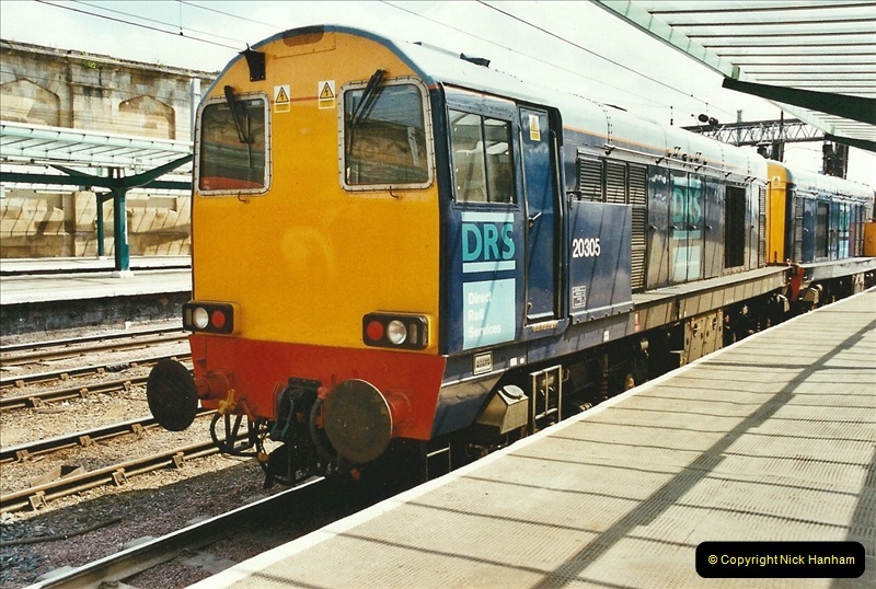 2003-06-14 Northampton-Crewe-Carlisle & Return. The Royal Scott & 6233 Dutchess of Southerland.  (42)162
