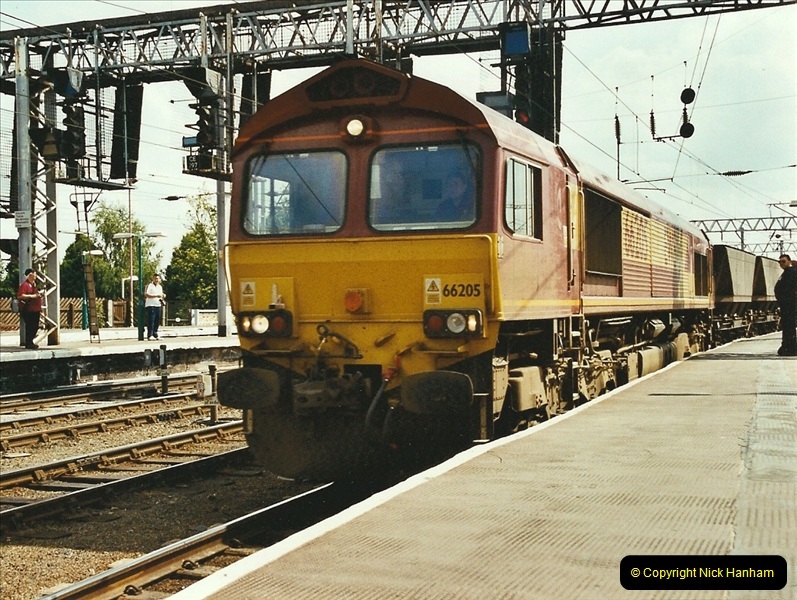 2003-06-14 Northampton-Crewe-Carlisle & Return. The Royal Scott & 6233 Dutchess of Southerland.  (58)178