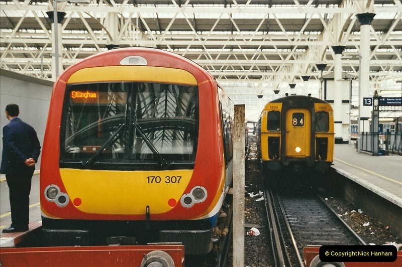 2004-02-12 London Waterloo.  (3)292