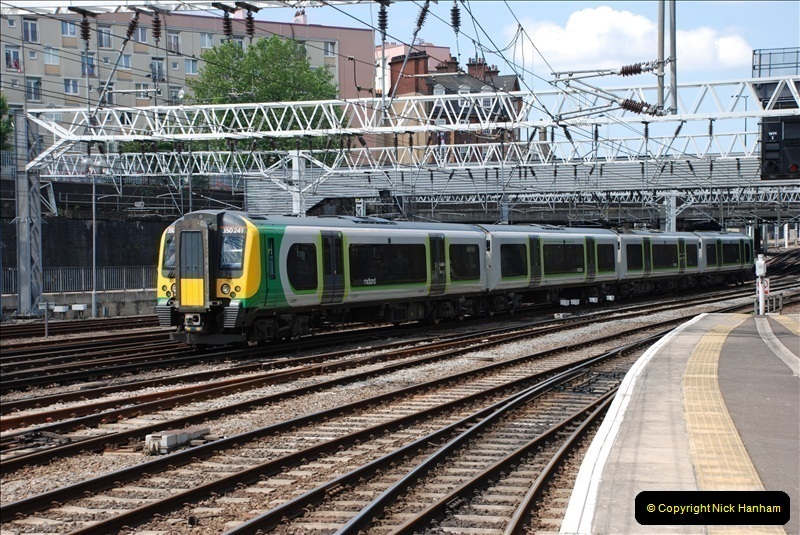 2010-06-17 Euston Station, London.  (9)272