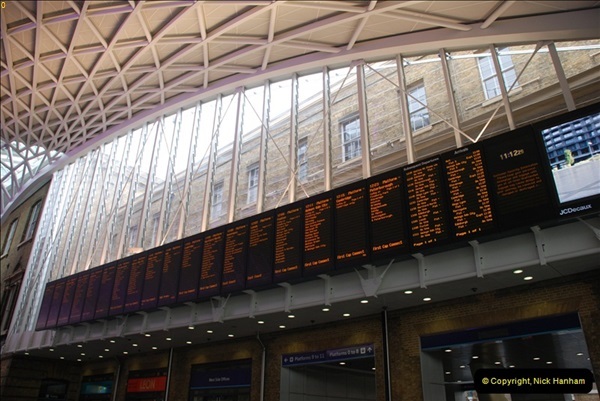 2012-05-05 London Stations.  (9)172