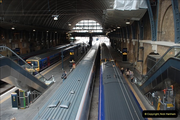2012-05-05 London Stations.  (20)183