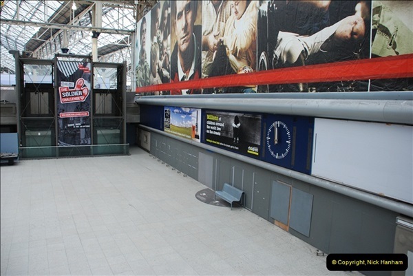 2012-05-05 London Stations.  (68)231