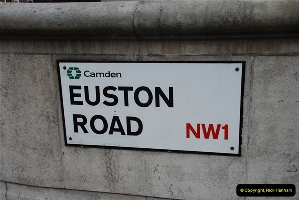 2012-10-07 Euston Station, London.  (1)320
