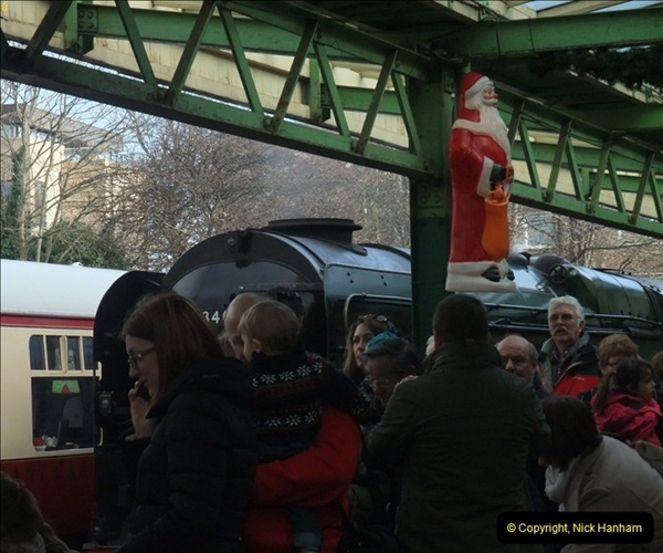 2012-12-16 Santa Specials & DMU 3 (35)278