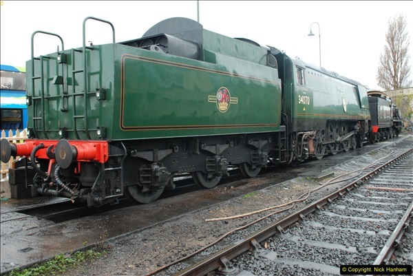 2015-11-04 SR Steam Photo. Charter with 30053 & Harmans Cross Station.  (10)278