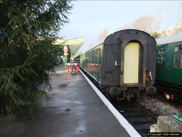 2015-12-06 Driving the DMU on Santa Special.  (23)023