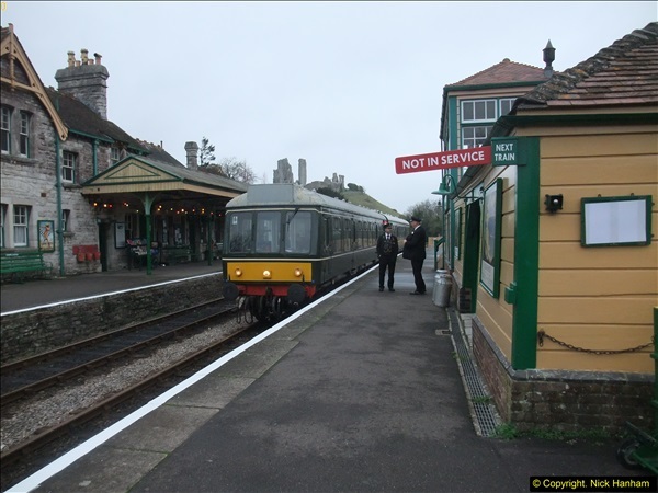 2015-12-06 Driving the DMU on Santa Special.  (83)083