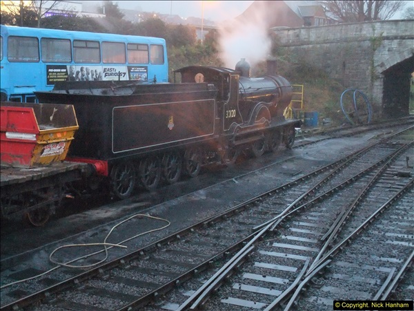 2015-12-06 Driving the DMU on Santa Special.  (127)127