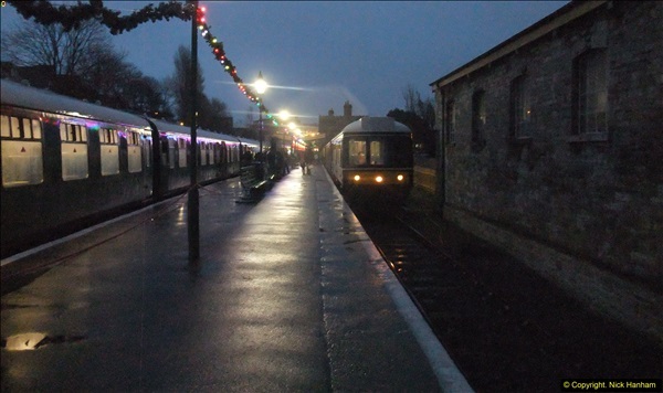 2015-12-06 Driving the DMU on Santa Special.  (128)128