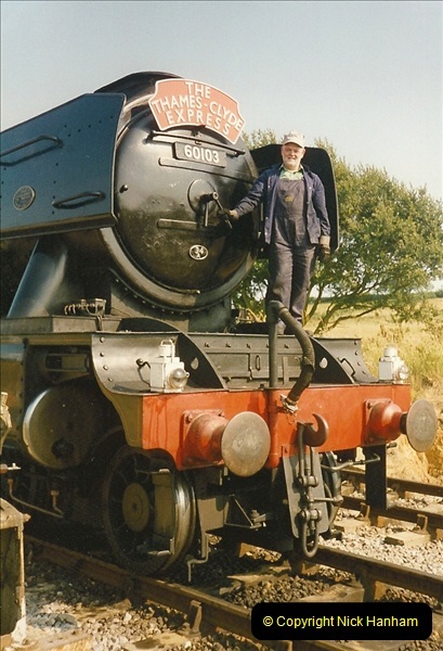 1994-07-18 to 22 Your Host spends a week driving Flying Scotsman.  (14)0086