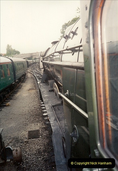 1994-07-18 to 22 Your Host spends a week driving Flying Scotsman.  (17)0089