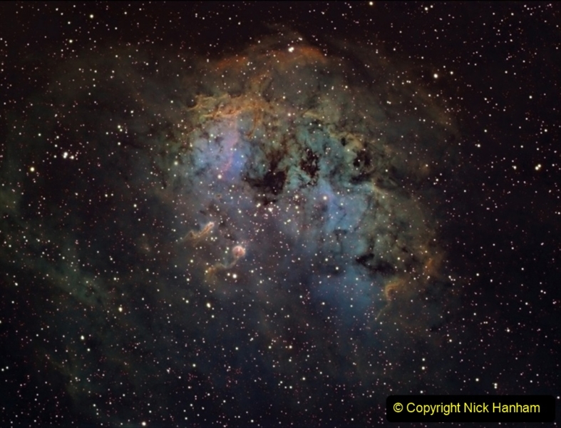 Astronomy Pictures. (11) 011