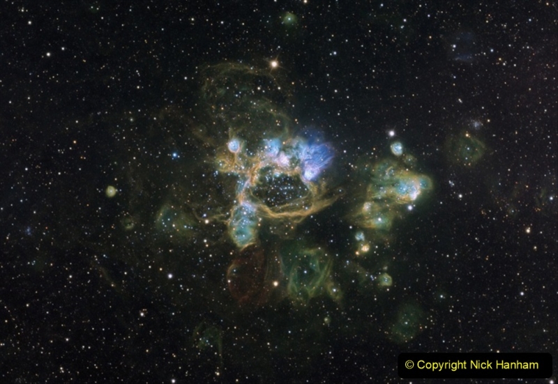Astronomy Pictures. (96) 096