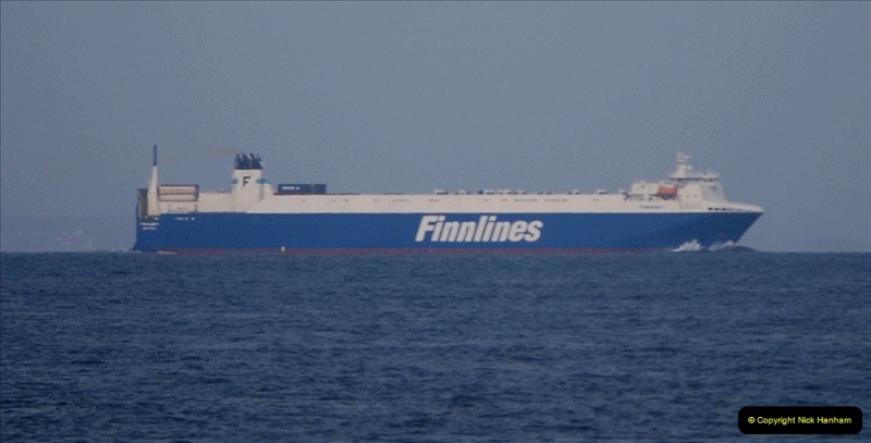 2019 April English Channel Shipping. (18) 051