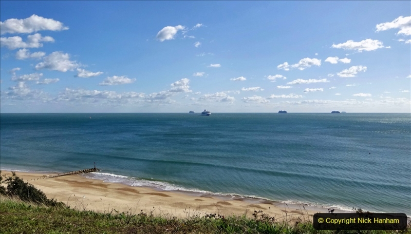 2020-09-25 Poole Bay. (1) I saw 5 ships come sailing in. 1
