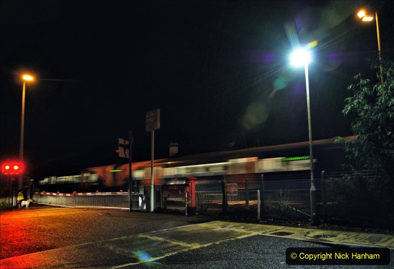 2020-12-14 Night at Brockenhurst, Hampshire. (14) Fast trains going through. 042