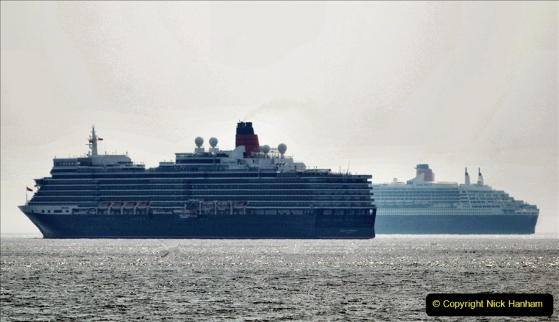 2020-08-10 Cruise ships in Weymouth Bay. (29)  Queen Elizabeth 3 & Queen Mary 2. 161