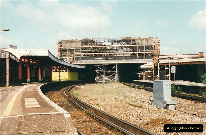 1999-05-29-Bournemouth-refurbishment-progress.-Bournemouth-Dorset.-3209