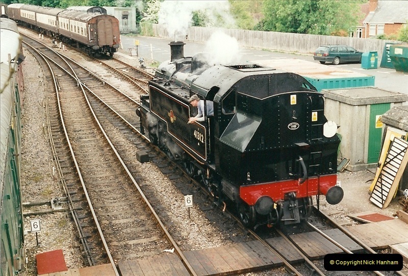 1999-05-15-The-Mid-Hants-Railway.-2002